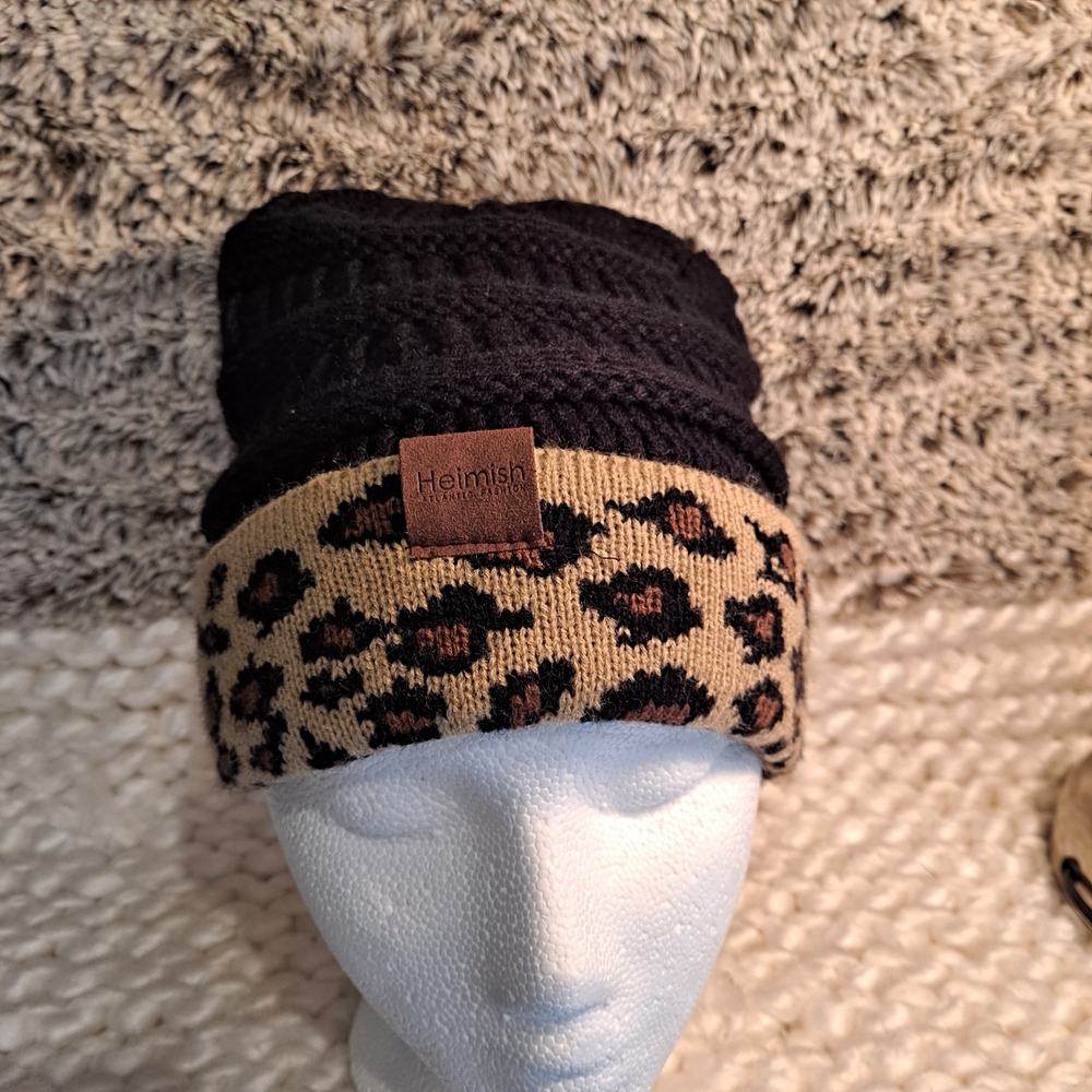 HEIMISH USA Black and Tan Leopard Knit Beanie